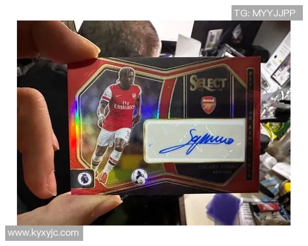 经典足球巨星全套收藏珍藏版球星卡豪华套装震撼登场